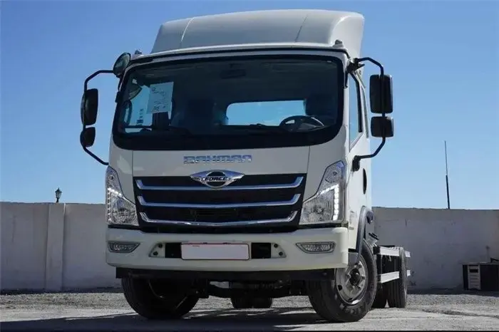 عرضه 100 دستگاه کامیونت فورس در بورس کالا