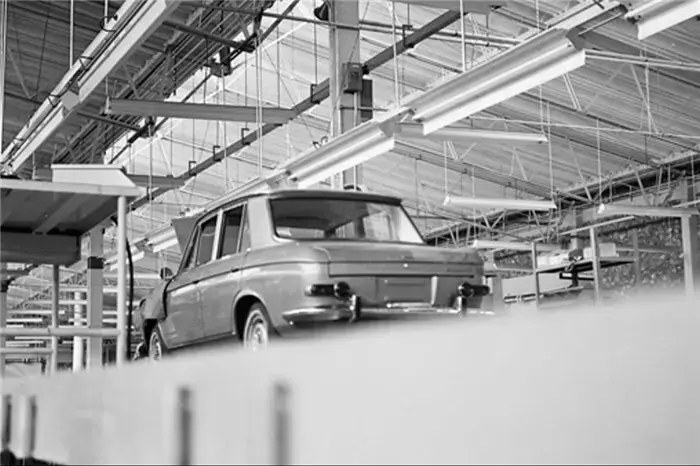 تعطیلی کارخانه 60 ساله نیسان در مکزیک