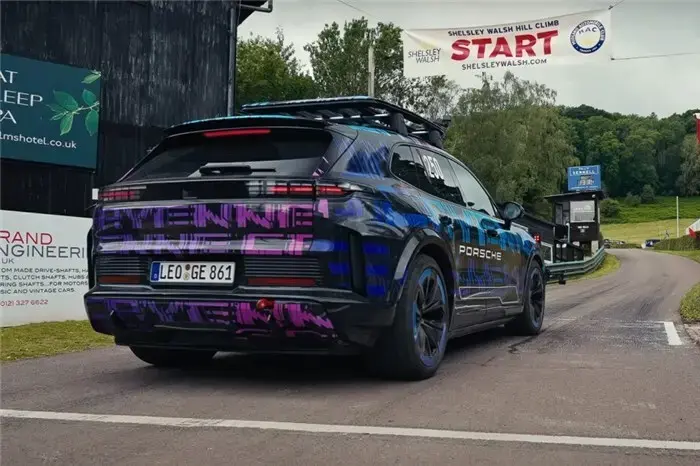 پورشه رکوردشکنی کرد