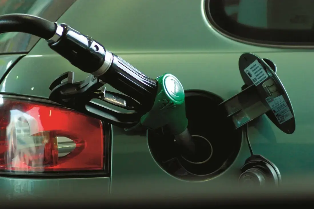 سهمیه سوخت وسایل نقلیه فرسوده بازنگری می‌شود