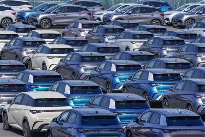 ارزان‌ترین خودروهای وارداتی یک میلیارد تومان!