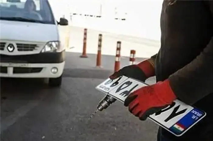 پلیس عامل تأخیر شماره‌گذاری‌ خودروهای جدید نیست