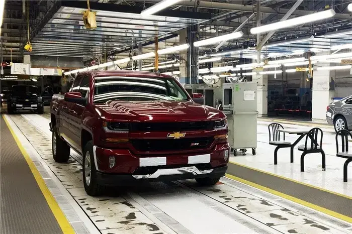 کاهش 35 درصدی سود جنرال موتورز در پی تعرفه‌های ترامپ