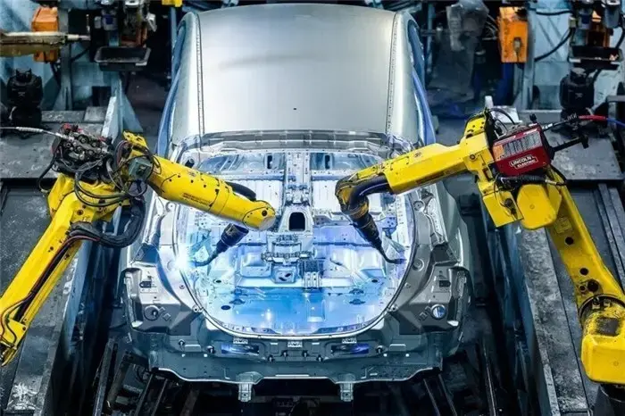 نقش دولت‌ها در صنعت خودرو جهان و ایران