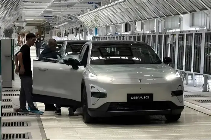 کارخانه چانگان در تایلند شروع به کار کرد