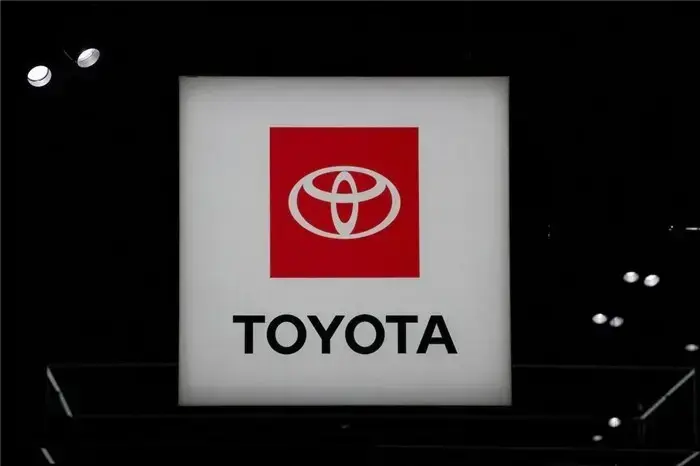 فروش جهانی تویوتا رکورد زد