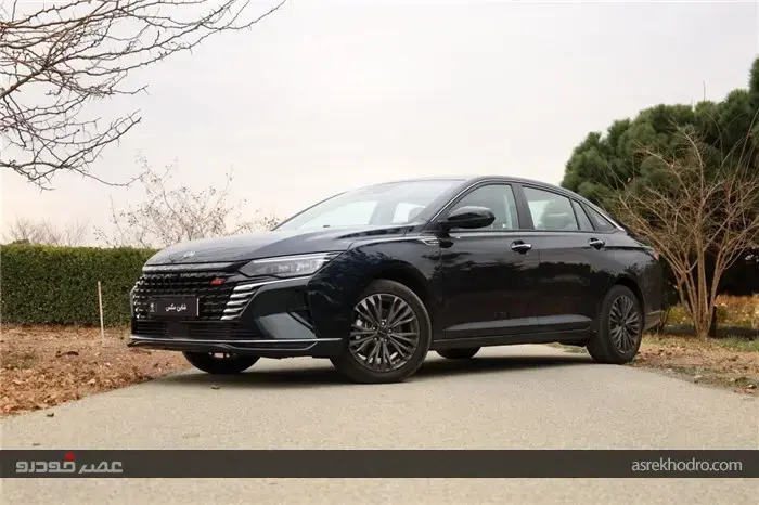 این سدان برای درخشش می‌آید