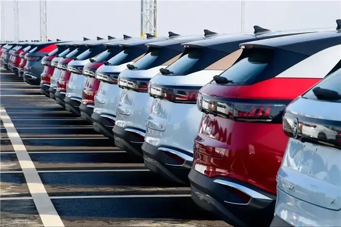 واردات خودروهای بالای 2500cc غیر آمریکایی به مناطق آزاد مجاز شد