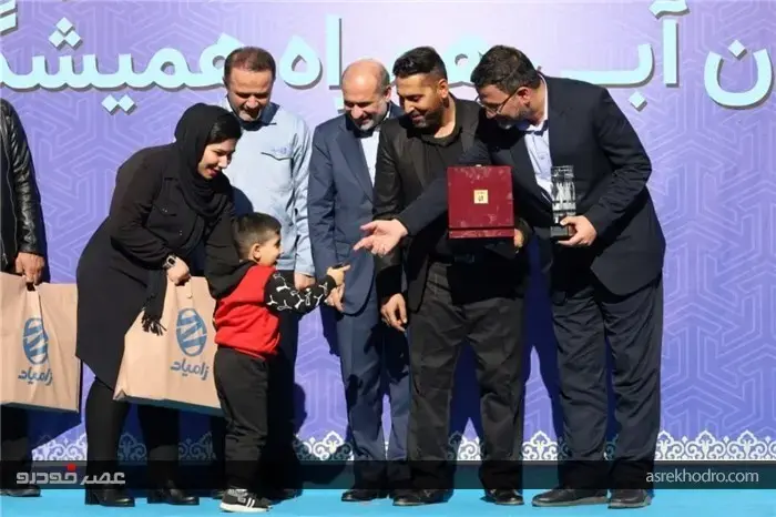 هدیه نیسان آبی به مالک نیسان ناجی