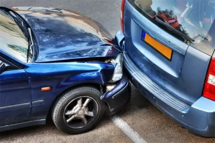 پایان بهانه بیمه‌ها در پرداخت خسارت راننده مقصر؛ دیوان عالی نرخ روز را ملاک دانست