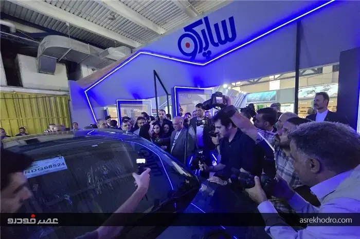 گزارش تصویری افتتاح بیستمین نمایشگاه قطعات و مجموعه های خودرو