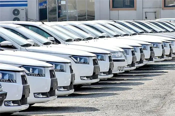 قیمت‌گذاری خودرو به خودروسازان واگذار شد+سند