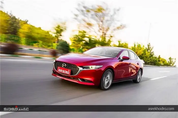 تجربه رانندگی با محبوب‌ترین سدان ژاپنی بازار + ویدئو و کاتالوگ