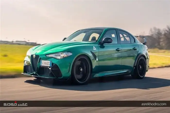 10 خودروی مهم و جدید سال 2025 از دید مجله تخت گاز