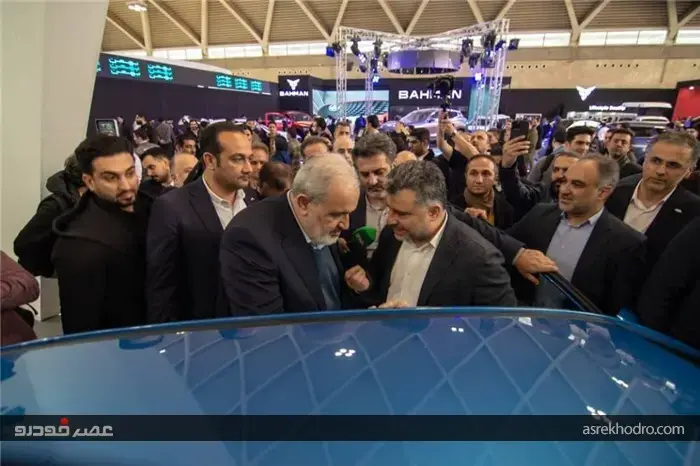 بازدید وزیر صمت از خودرو ایگل کرمان موتور